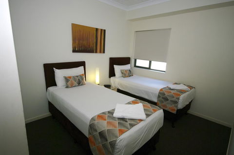 La Vida On Anzac - Redcliffe Tourism 8