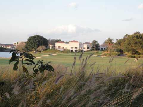 Waterfront Resort Villa With Buggy - Redcliffe Tourism 26