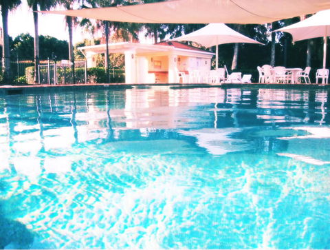Waterfront Resort Villa With Buggy - Redcliffe Tourism 0