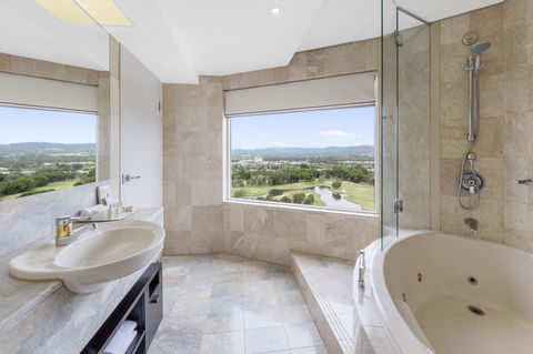 RACV Royal Pines Resort Gold Coast - Redcliffe Tourism 3