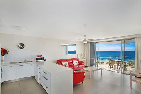 Catalina Resort - Redcliffe Tourism 35