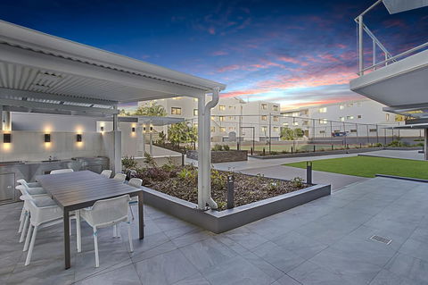 Catalina Resort - Redcliffe Tourism 23