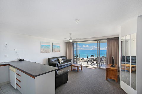 Catalina Resort - Redcliffe Tourism 38