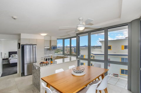 Catalina Resort - Redcliffe Tourism 26