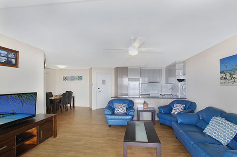 Catalina Resort - Redcliffe Tourism 36