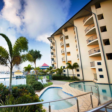 Mantra Hervey Bay - Redcliffe Tourism 17