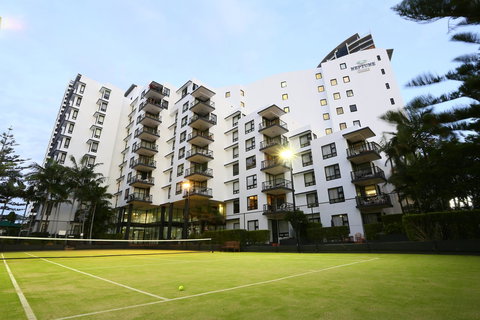 Neptune Resort - Redcliffe Tourism 22