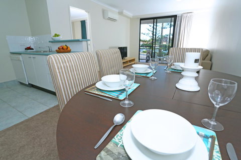 Neptune Resort - Redcliffe Tourism 31