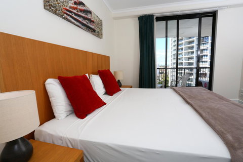 Neptune Resort - Redcliffe Tourism 16