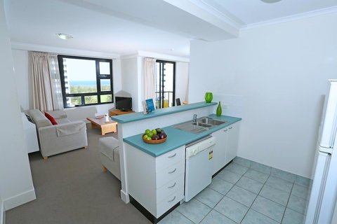 Neptune Resort - Redcliffe Tourism 27