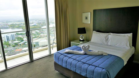 Chevron Renaissance - Private Apartments - Redcliffe Tourism 26