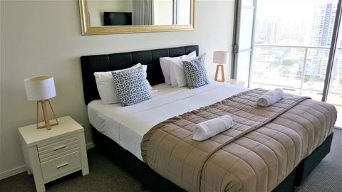 Chevron Renaissance - Private Apartments - Redcliffe Tourism 43