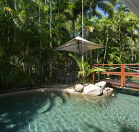 Seascape Holidays - Coral Apartments