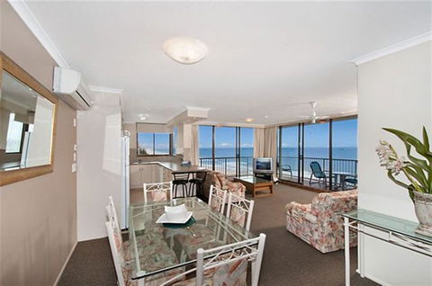 Boulevard Towers On Broadbeach - Redcliffe Tourism 13