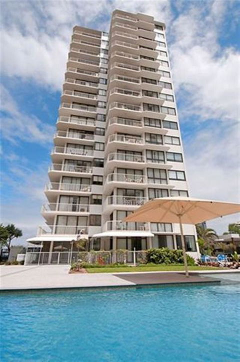 Boulevard Towers On Broadbeach - Redcliffe Tourism 6