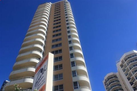 Zenith Ocean Front Apartments - Redcliffe Tourism 0