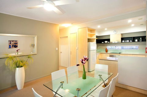 Verano Resort Noosa - Redcliffe Tourism 26