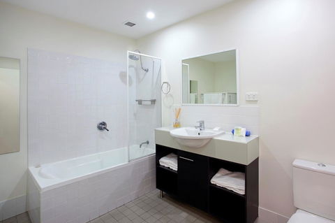 Verano Resort Noosa - Redcliffe Tourism 41