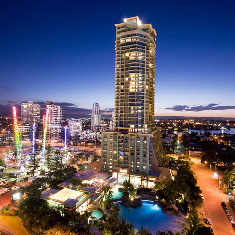 Mantra Crown Towers - Redcliffe Tourism 5