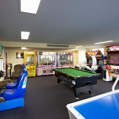 Mantra Crown Towers - Redcliffe Tourism 10