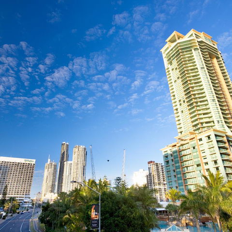 Mantra Crown Towers - Redcliffe Tourism 1