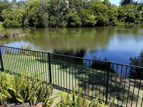 Waterfront Theme Park Getaway - Redcliffe Tourism 22