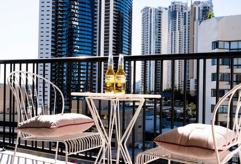 The Island Gold Coast - Redcliffe Tourism 5