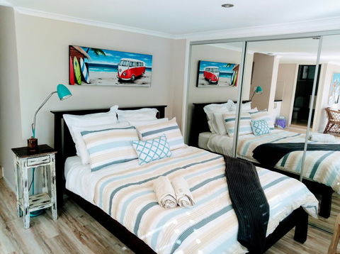 Private Guest Suite High On Currumbin Hill - Redcliffe Tourism 18