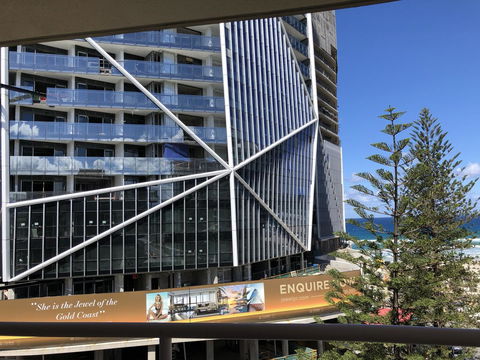 Wharf Boutique Apartments - Redcliffe Tourism 25