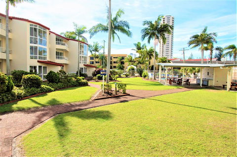 Key Largo Holiday Apartments - Redcliffe Tourism 15