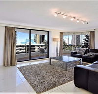 Excluza - Redcliffe Tourism