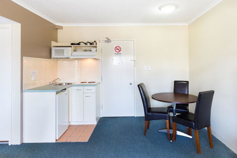 Riverside Hotel Southbank - Redcliffe Tourism 20