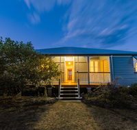 Apple Blossom Cottage - Redcliffe Tourism