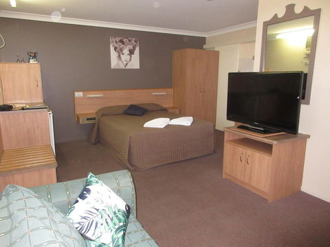 Riviera On Ruthven - Redcliffe Tourism 20