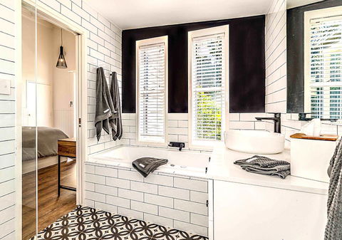 Hampton Estate Wines - Redcliffe Tourism 8