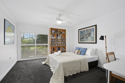 Narrowneck Court Holiday Apartments - Redcliffe Tourism 13
