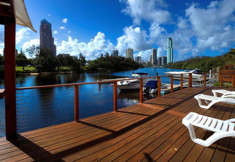 Narrowneck Court Holiday Apartments - Redcliffe Tourism 41