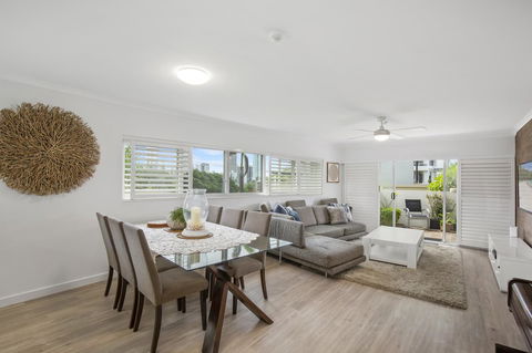 Narrowneck Court Holiday Apartments - Redcliffe Tourism 8