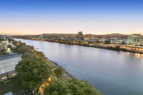 Arise Spice Apartments - Redcliffe Tourism 36