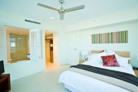 Lanai Riverside Apartments - Redcliffe Tourism 30