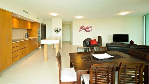 Lanai Riverside Apartments - Redcliffe Tourism 33
