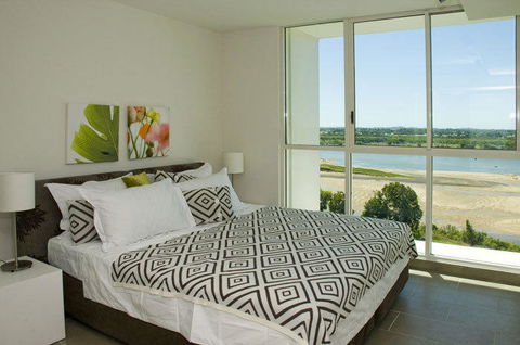 Lanai Riverside Apartments - Redcliffe Tourism 22