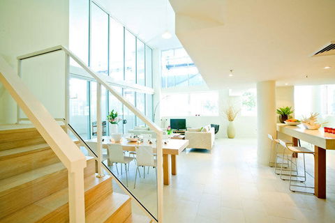 Lanai Riverside Apartments - Redcliffe Tourism 10