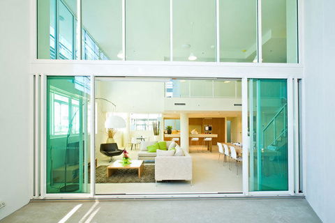 Lanai Riverside Apartments - Redcliffe Tourism 15