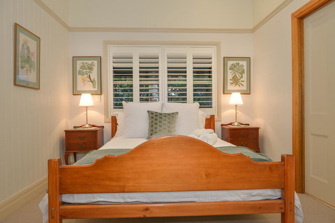 The Guesthouse Maleny - Redcliffe Tourism 16