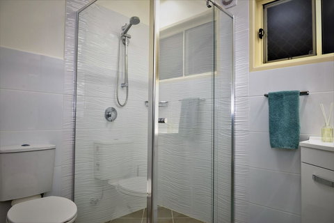 The Guesthouse Maleny - Redcliffe Tourism 33