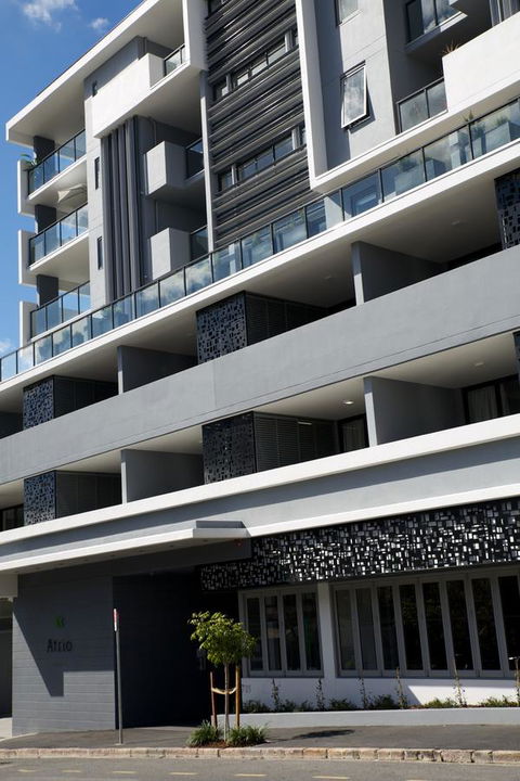 Atrio Apartments - Redcliffe Tourism 3