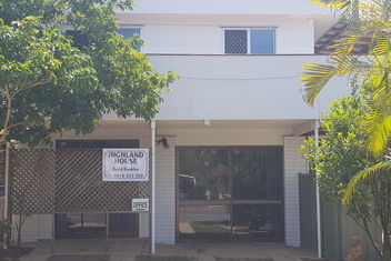 Highland House with Redcliffe Tourism