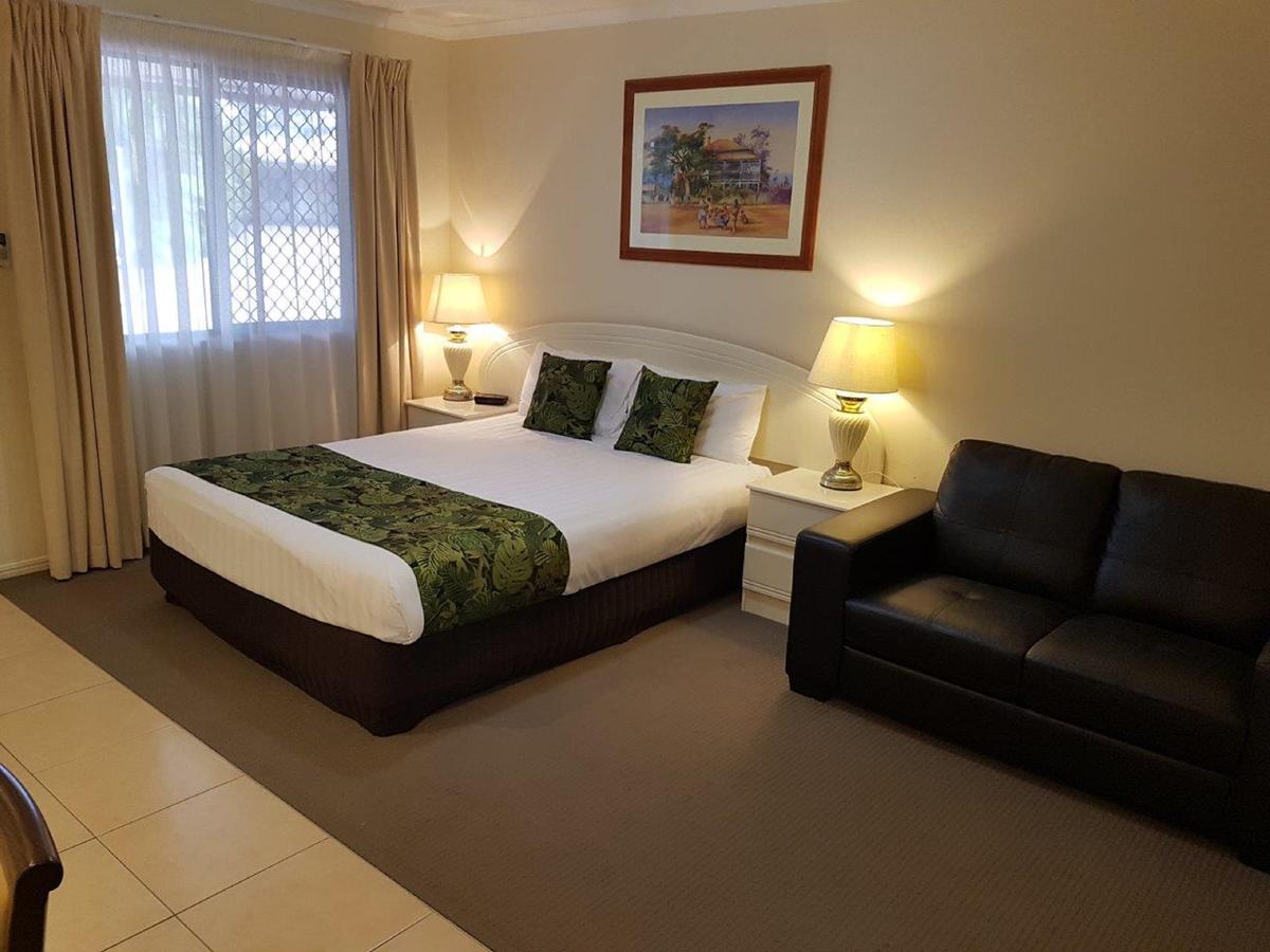 Chinchilla QLD Redcliffe Tourism