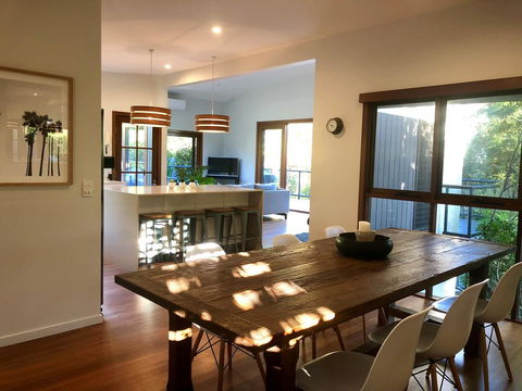 Villa 1 - 3 Parkedge Road - Redcliffe Tourism 9